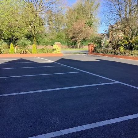 Jeffersons Abbey Road Serviced (adults Only) * Barrow-in-Furness