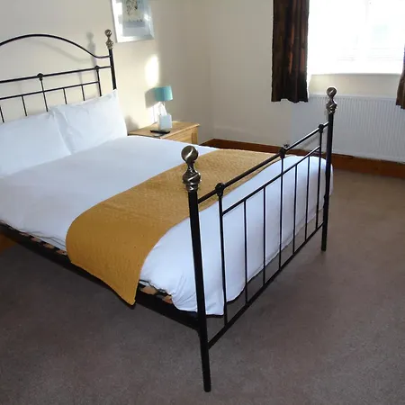 Jeffersons Abbey Road Serviced (adults Only)