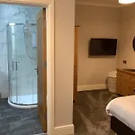 Jeffersons Abbey Road Serviced (adults Only)