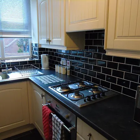 Jeffersons Abbey Road Serviced (adults Only) Barrow-in-Furness