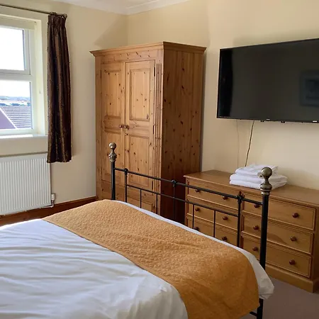 Jeffersons Abbey Road Serviced (adults Only) * Барроу-ин-Фернесс